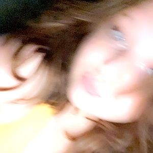 Meet your Posher, Kaylin